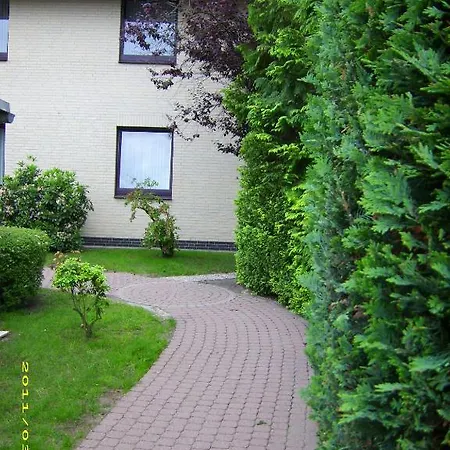 Schnarr 3* Celle